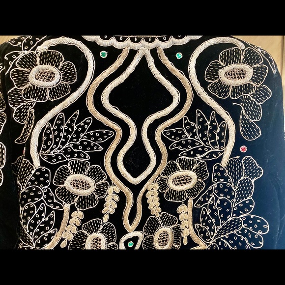 French Collezioni Velvet Embroidered Jacket - Picture 16 of 16